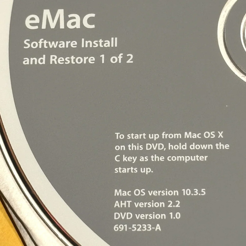 eMac Software 2004 Install and Restore Mac OS 10.3.5 2Z691-4910-A 2-Disc Set